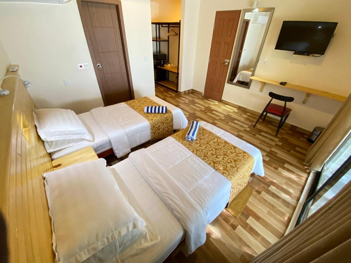Hotel Paguro Seaview à Bodufolhudhoo Extérieur photo