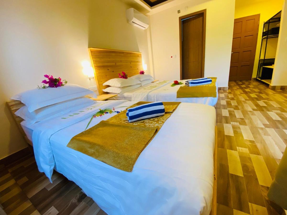 Hotel Paguro Seaview à Bodufolhudhoo Extérieur photo