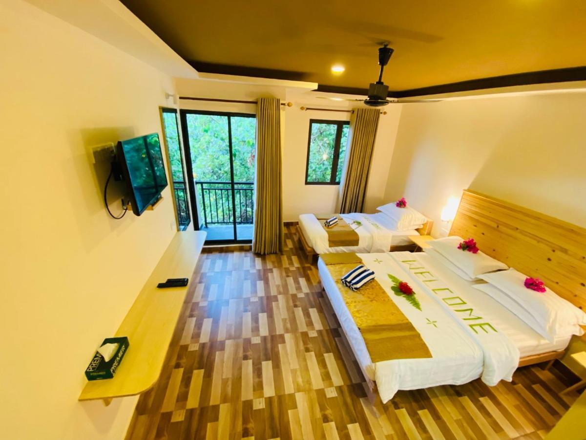 Hotel Paguro Seaview à Bodufolhudhoo Extérieur photo