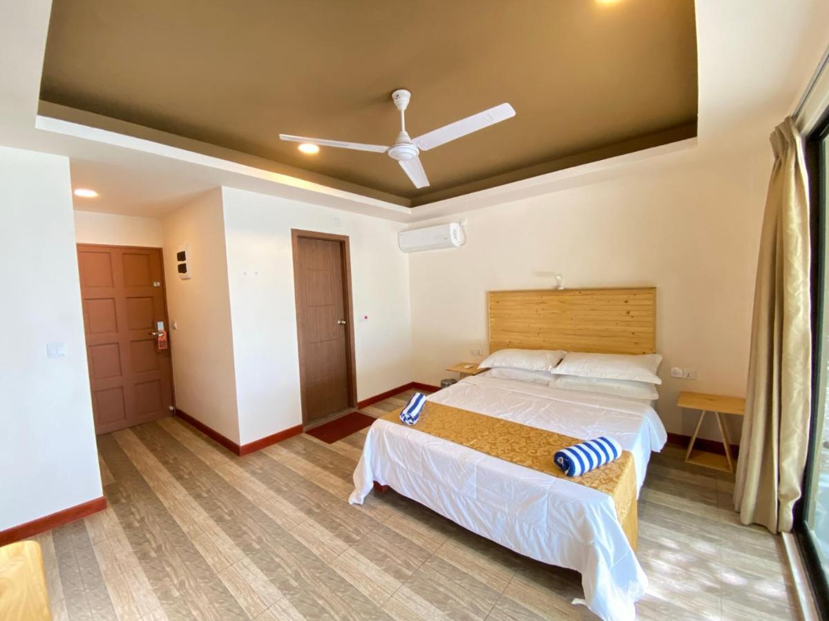 Hotel Paguro Seaview à Bodufolhudhoo Extérieur photo