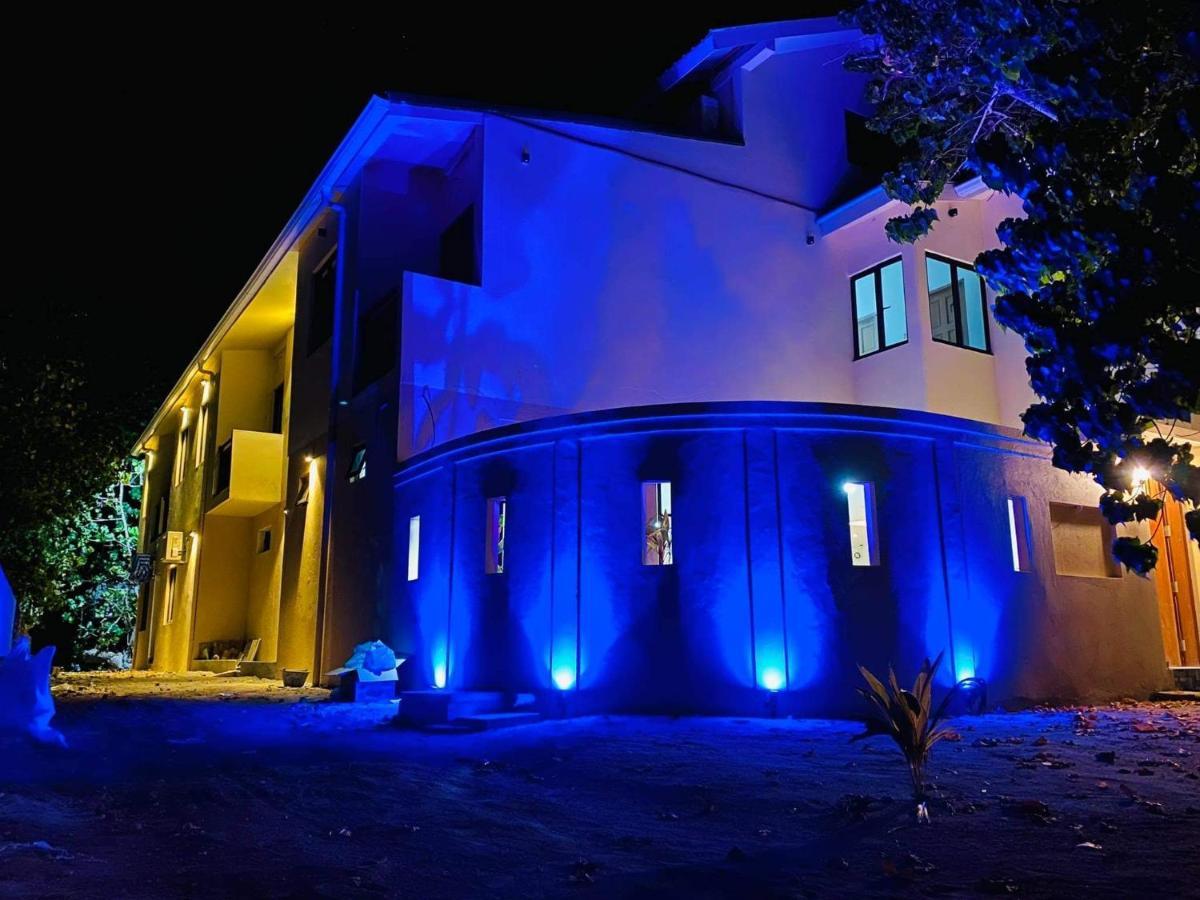 Hotel Paguro Seaview à Bodufolhudhoo Extérieur photo