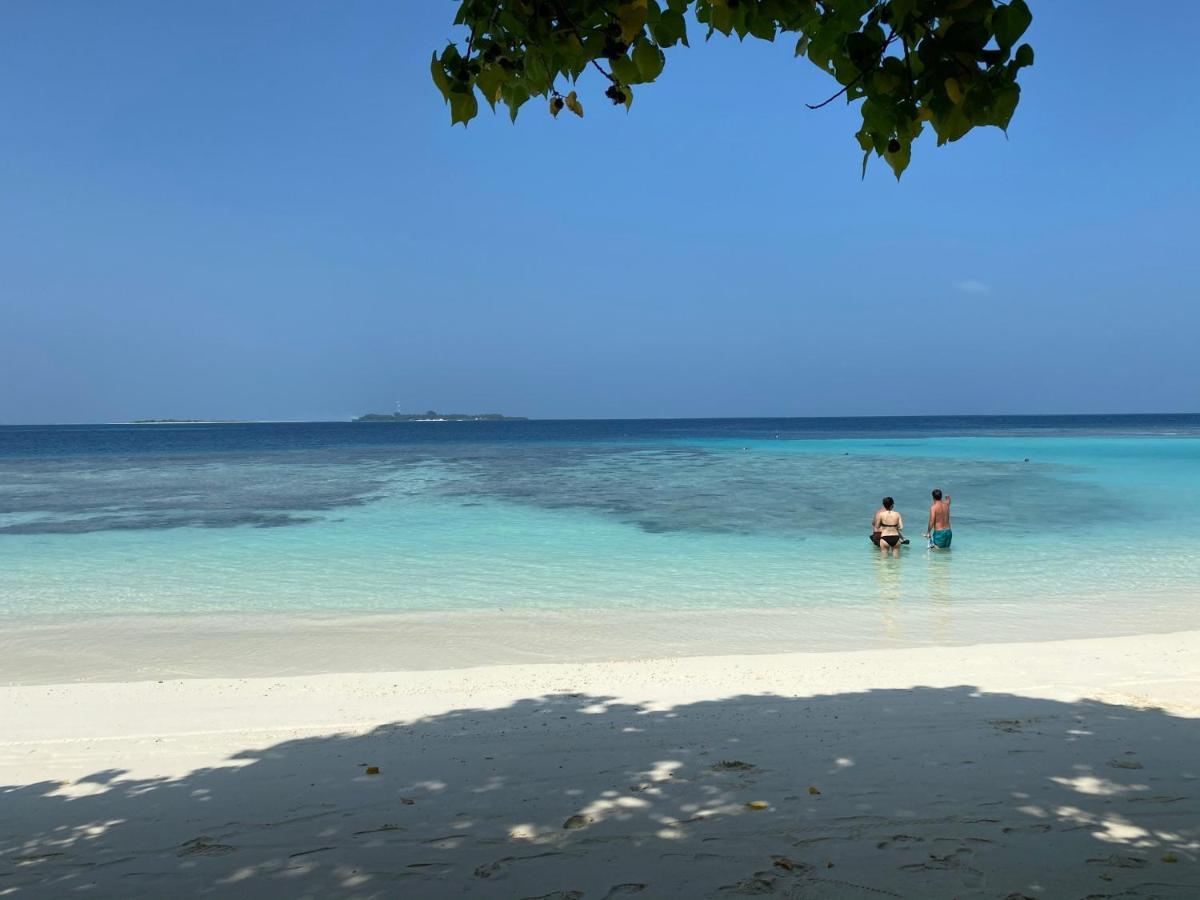 Hotel Paguro Seaview à Bodufolhudhoo Extérieur photo